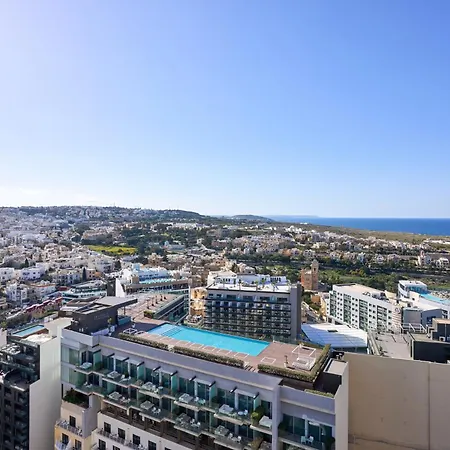High-rise Elegance 18th Floor With Stunning Sea Views Lägenhet *