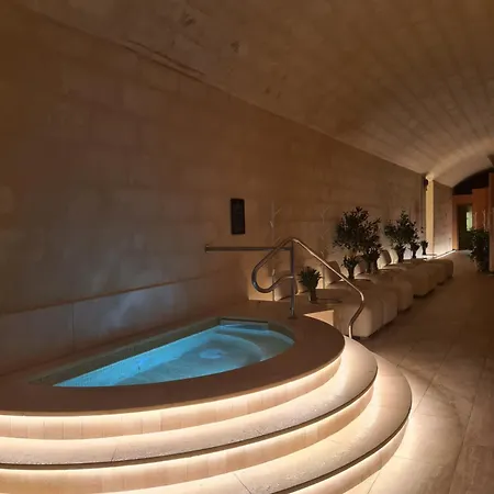 High-rise Elegance 18th Floor With Stunning Sea Views St. Julian's