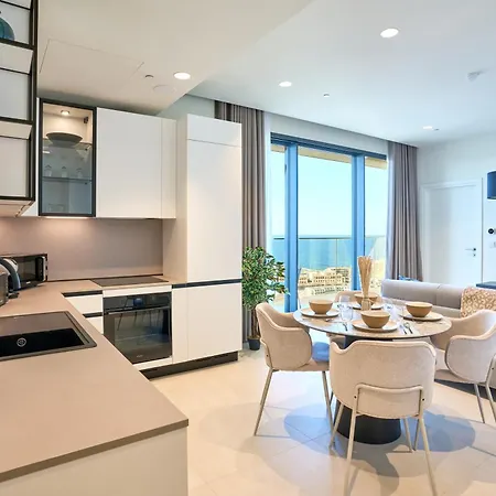 High-rise Elegance 18th Floor With Stunning Sea Views * Saint Julian's