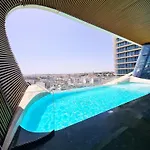 High-rise Elegance With Sea Views * St. Julian's